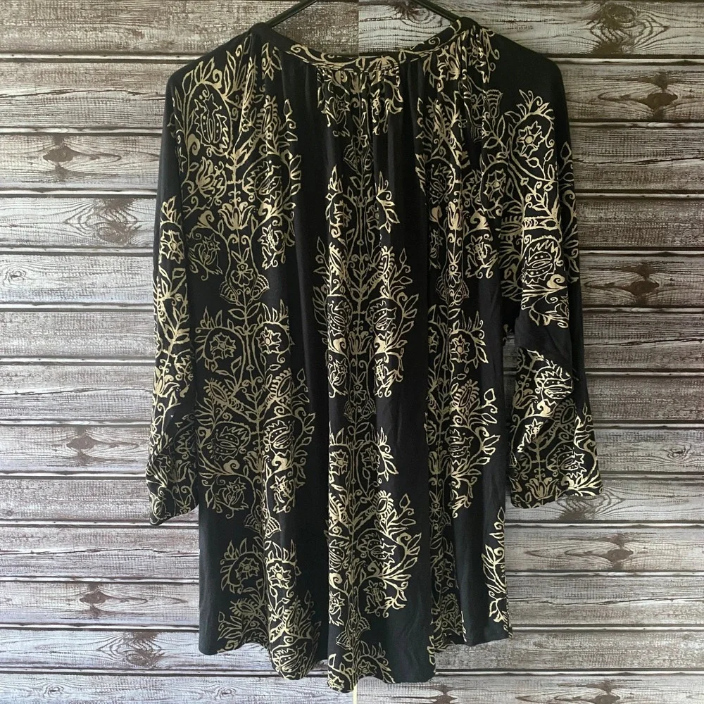 Lucky Brand Women's Long-Sleeved Top Size 2X Black‎ Beige Buttoned-Keyhole